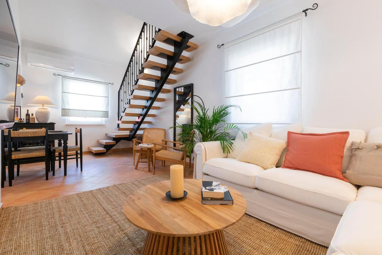 Apartman Luri Sutivan ภายนอก รูปภาพ