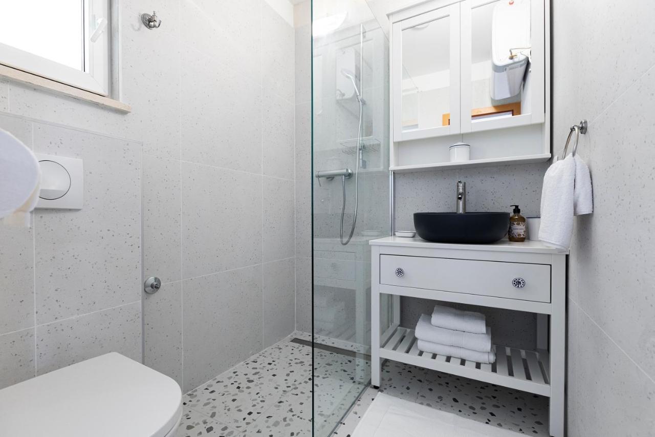Apartman Luri Sutivan ภายนอก รูปภาพ