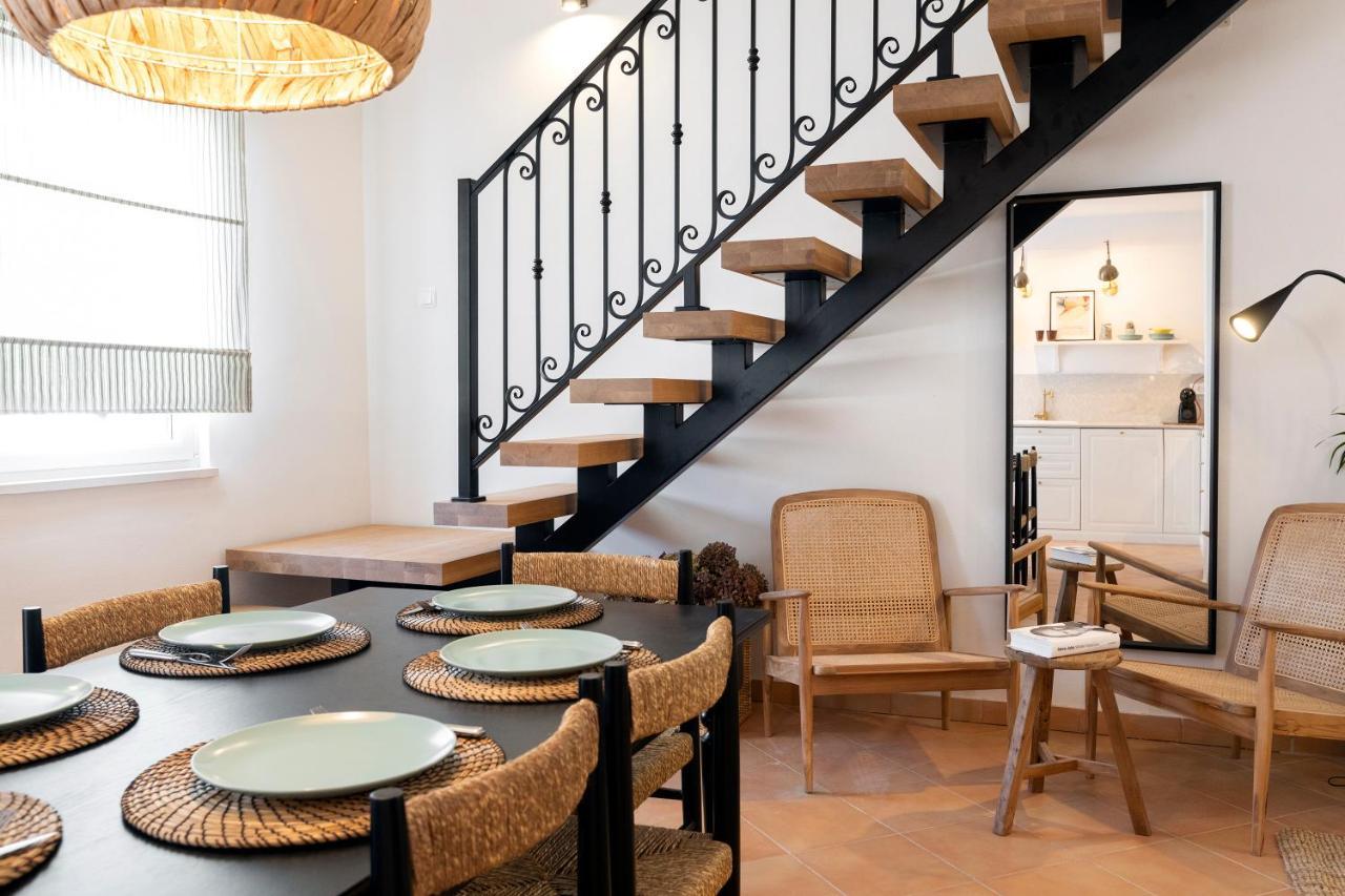 Apartman Luri Sutivan ภายนอก รูปภาพ